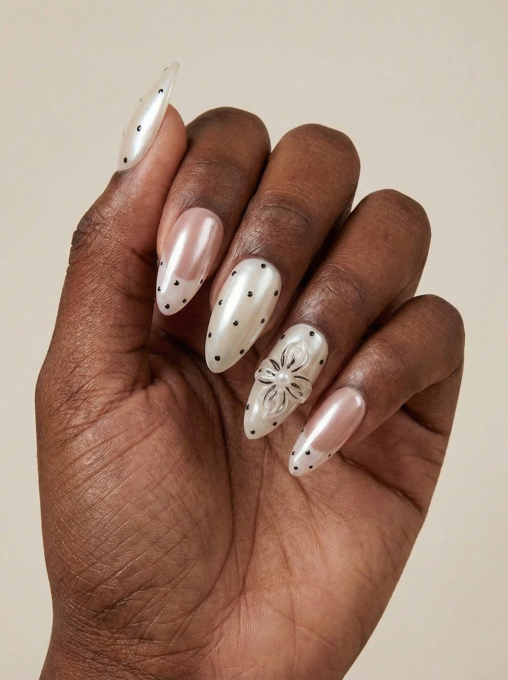 Pearl Dot